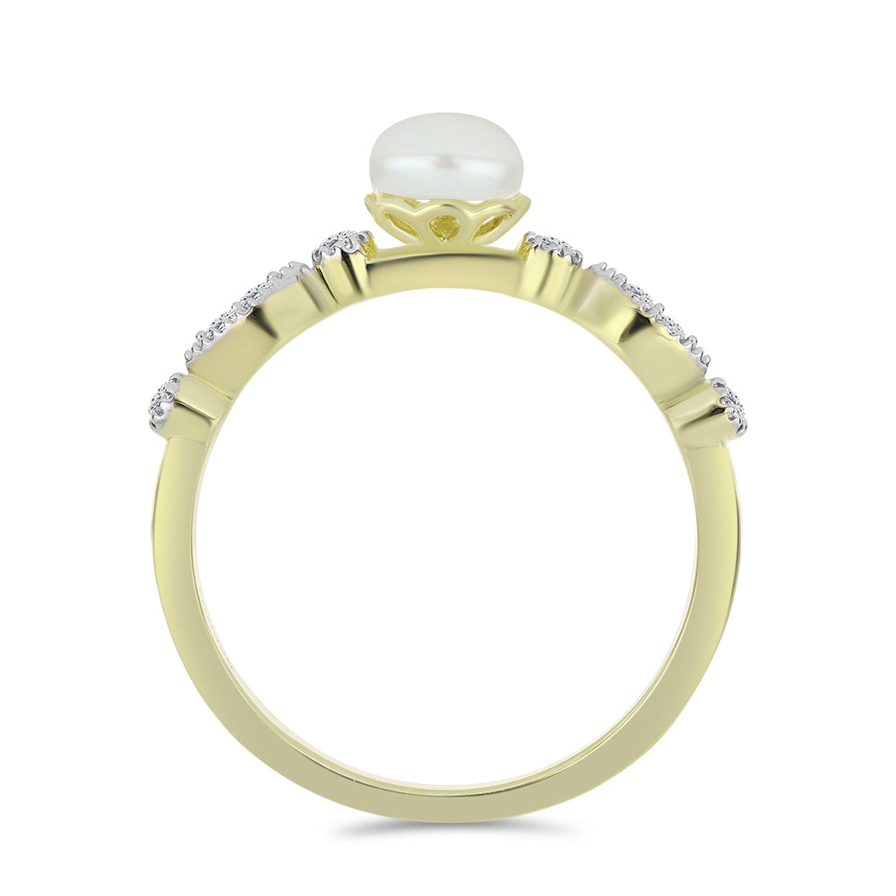 Arannyal Bevont Ezüst Gyűrű Fehér Édesvízi Kagylógyönggyel és Fehér Topázzal